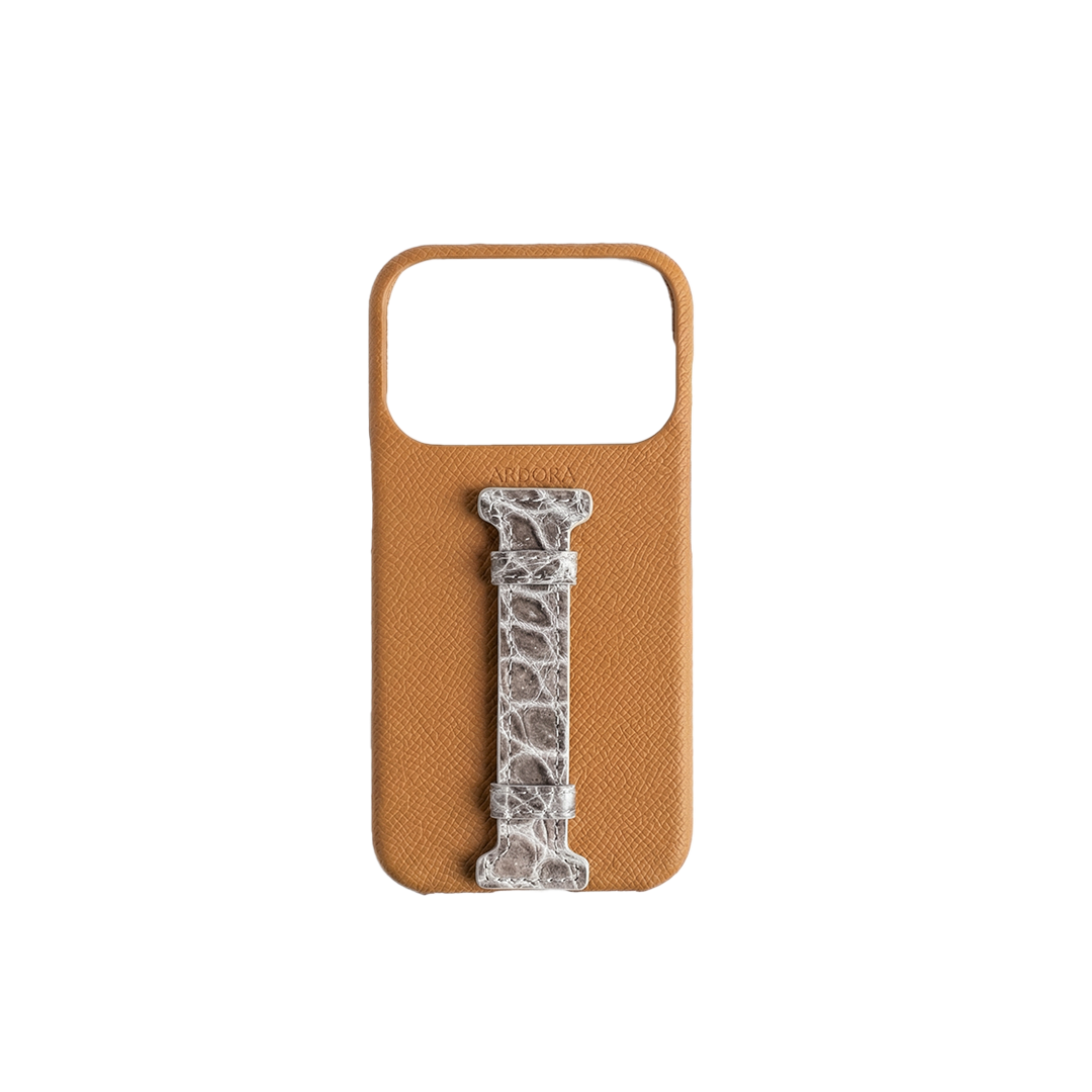 IPHONE 17 PRO CASE BROWN